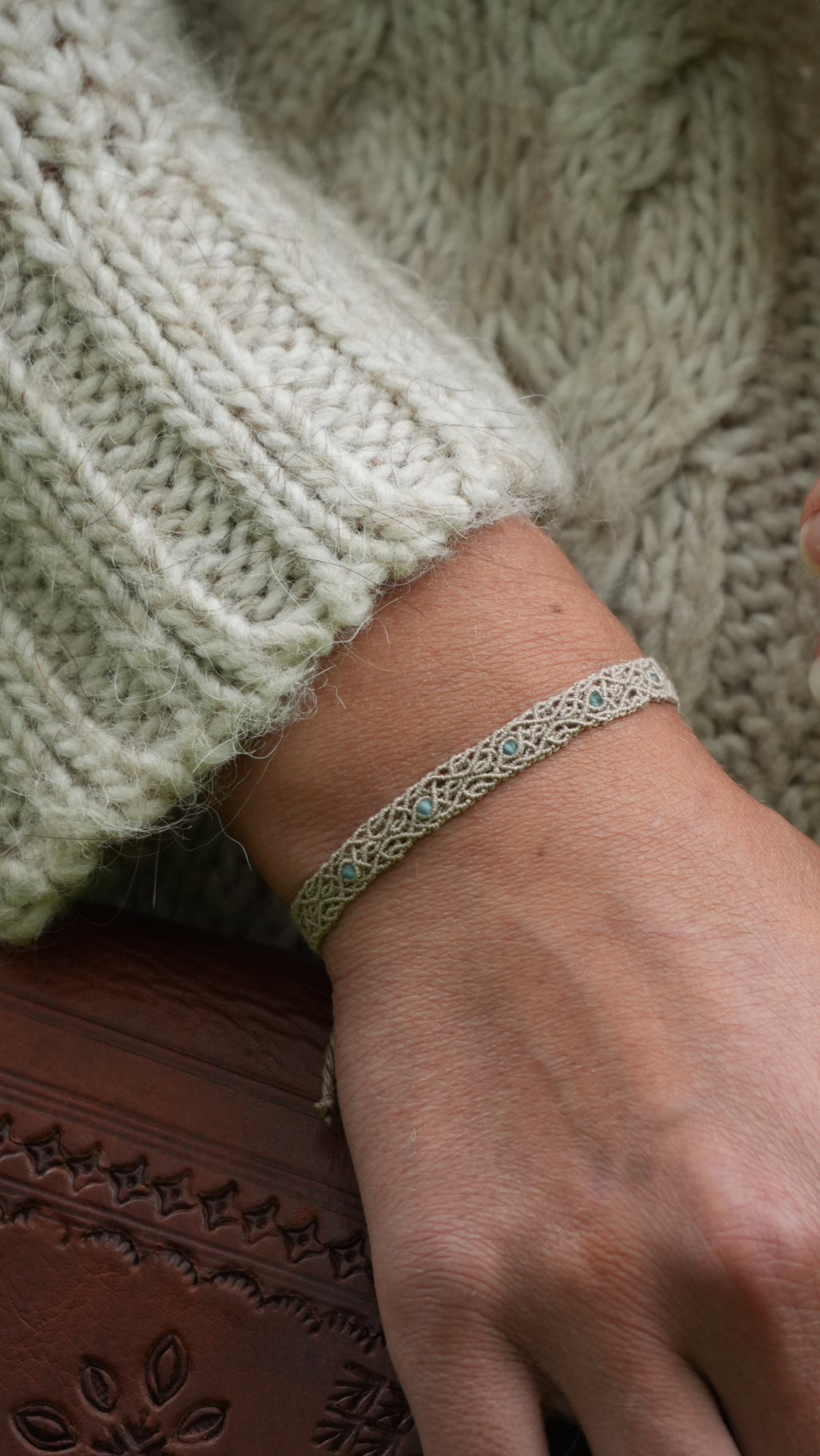  Bracelet symétrique fait main inspiration rivière et lumière