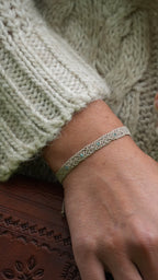  Bracelet symétrique fait main inspiration rivière et lumière