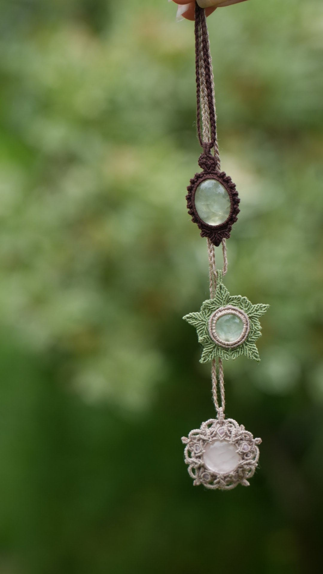  Pendentif inspiré des feuilles et clairières du printemps par Coton et Astrance 