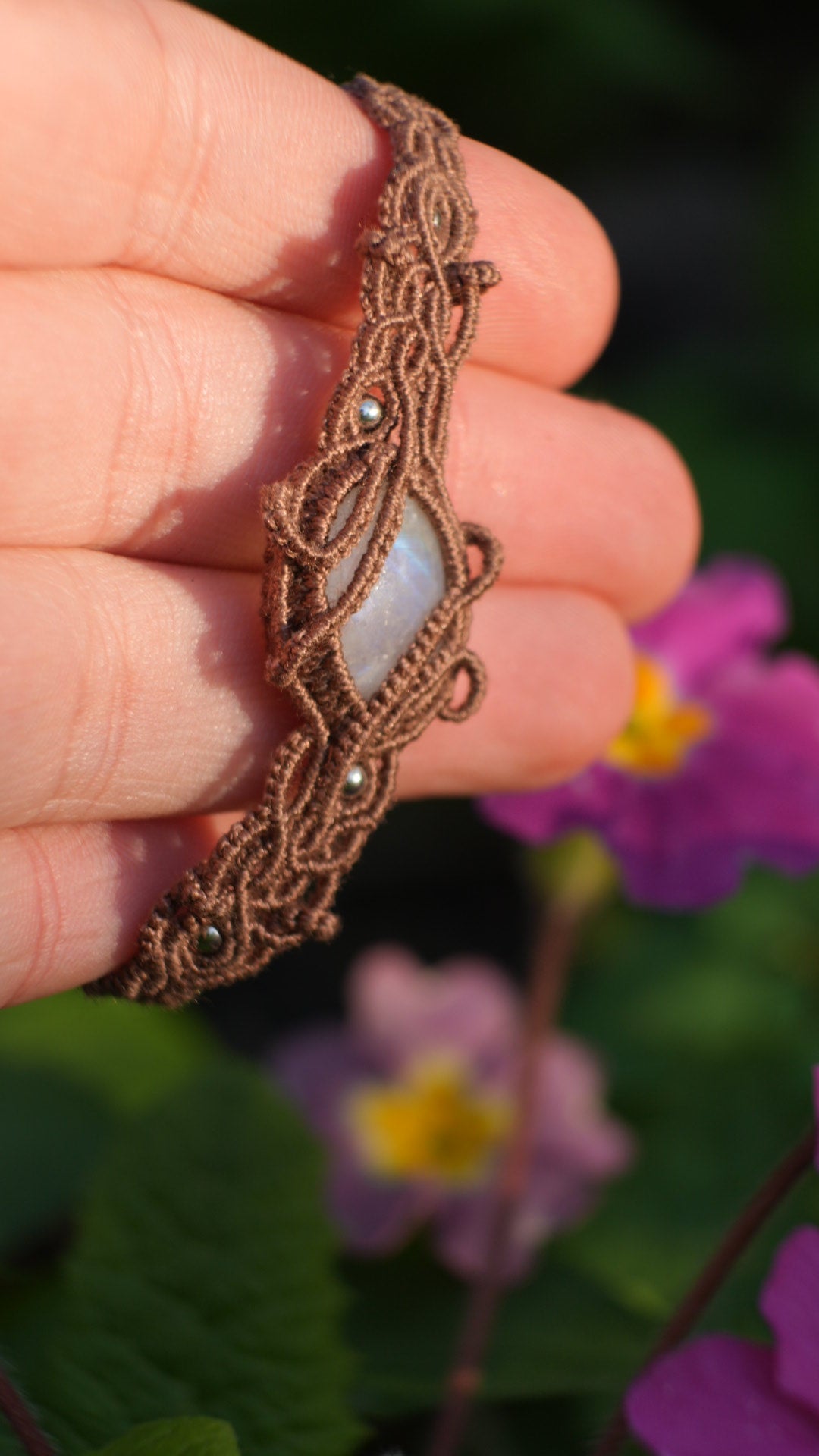 Bracelet pierre de lune arc-en-ciel asymétrique - Coton & Astrance