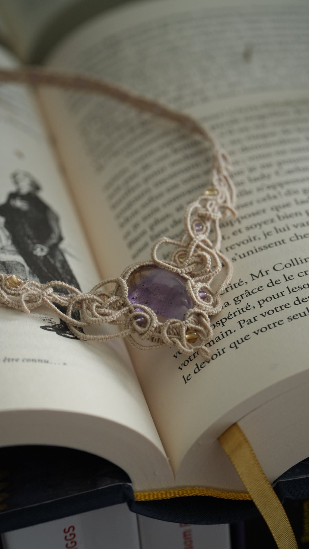 Collier plastron elfique en amétrine et micro macramé - Coton & Astrance