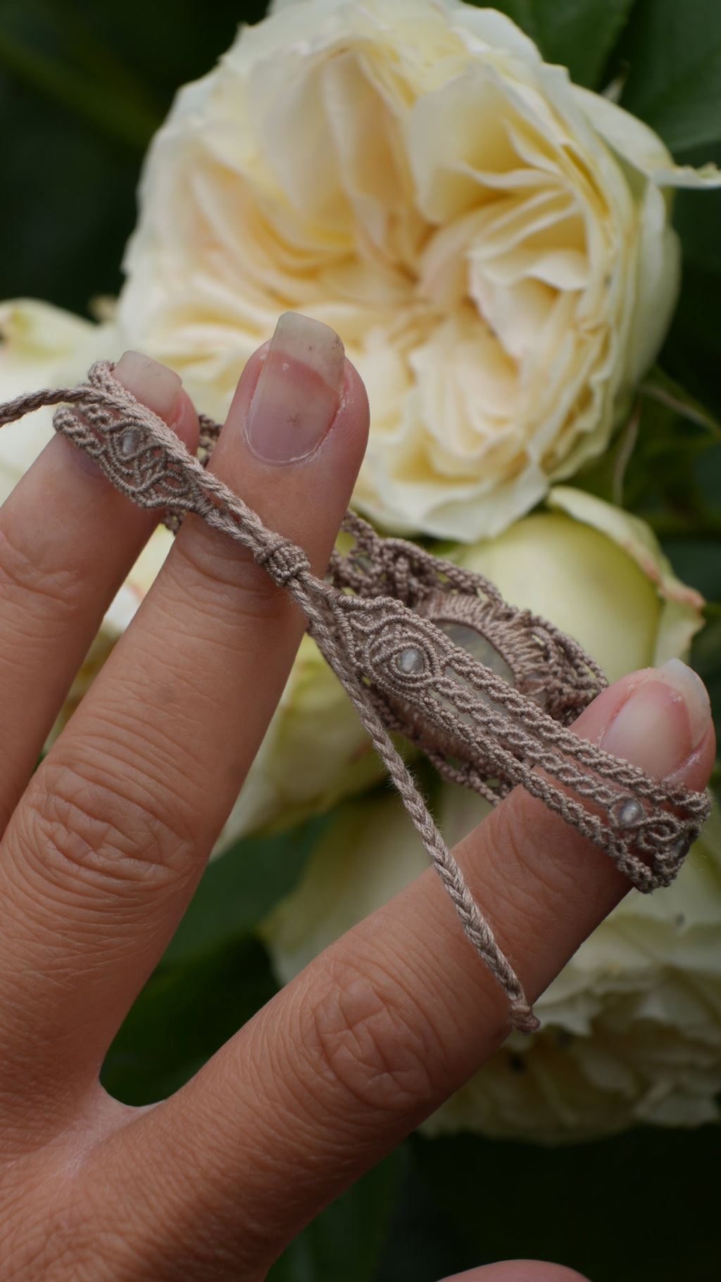 Bracelet en pierre de lune pour mariage elfique - Coton & Astrance
