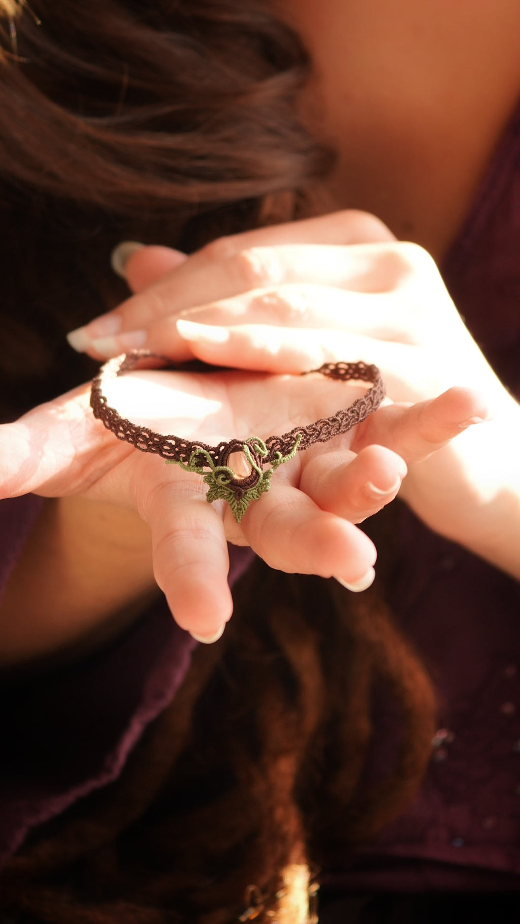 Bijou de cheville elfique en citrine et micro macramé - Coton & Astrance