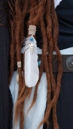 Perle de dreadlocks en micro macramé, fluorite et coquillage – bijou bohème - Coton & Astrance